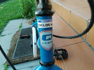 Bicicleta infantil blu