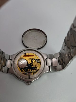 Longines Conquest V.H.P. Quartz  Ref: L1.613.4