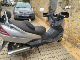 URGE VENTA Suzuki Burgman AN400 Maxi Scooter