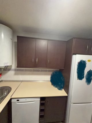 Cocina Muebles Madera y Plástico.