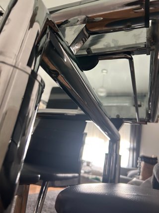 Mesa cristal y 6 sillas comedor negras de regalo