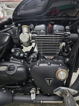 TRIUMPH Bonneville Speedmaster Versión 2018