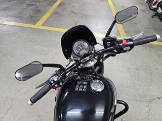 TRIUMPH Bonneville Speedmaster Versión 2018