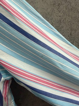 Camisa Lacoste Rayas Azul y Rosa