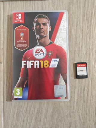 Pacchetti di videogiochi: Lego Worlds, FIFA 18, Rocket League