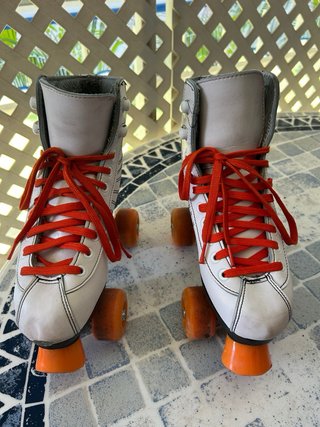 Patines de 4 ruedas blancos