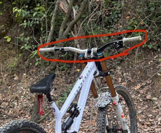 Manillar MTB-DH BikeYoke 35mm 49mm Rise