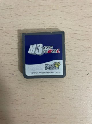 Nintendo DS Lite Plata con Cargador y Juego