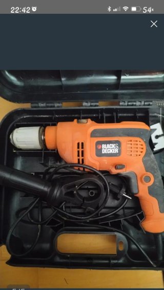 Taladro Black & Decker 710W