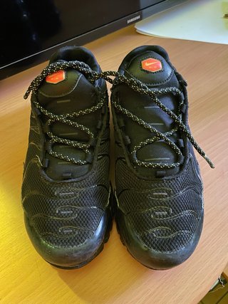 Zapatillas Nike Air Max TN Negras Rojas