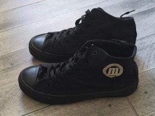 Zapatillas Mustang de lona negras