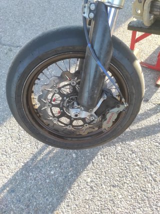 Honda CRF450 supermotard 2002