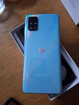 Samsung Galaxy A71