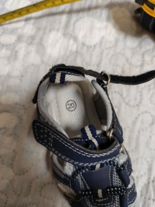 Sandalias Niño Pequeño T.20 SIN ESTRENAR