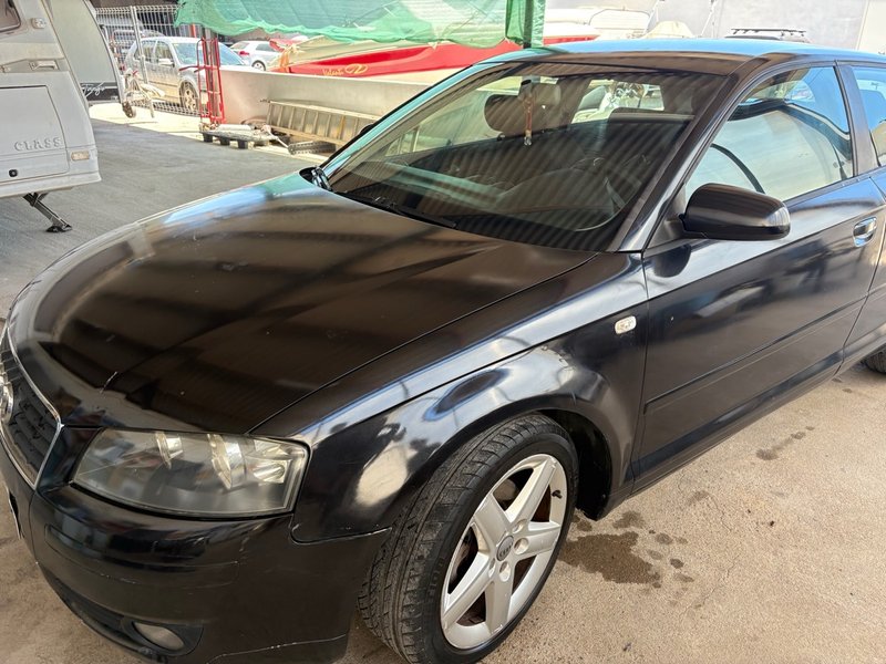 Audi A3 2004 - foto 1