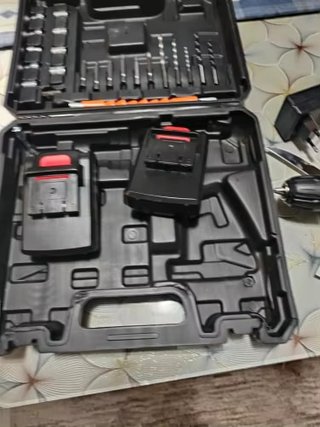 Taladro 21V 1600rpm con 2 baterias