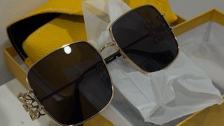 Gafas de Sol Loewe Amarillas