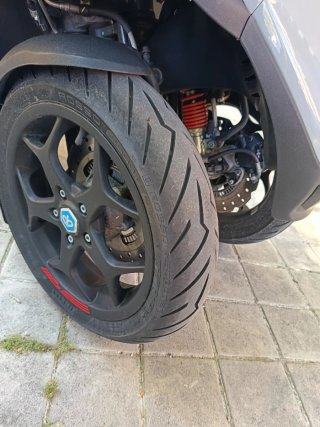 Piaggio MP3 500 LT HPE Gris