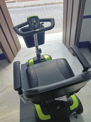 Scooter desmontable ECLIPSE de Ayudas Dinámicas.
