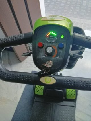 Scooter desmontable ECLIPSE de Ayudas Dinámicas.