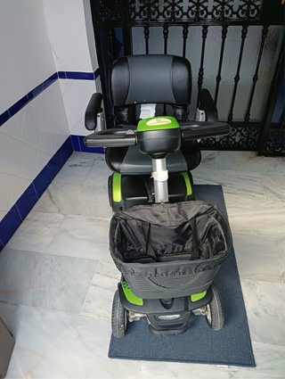 Scooter desmontable ECLIPSE de Ayudas Dinámicas.