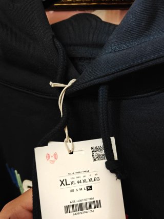 Sudadera Nuevayol Azul Bad bunny x Zara