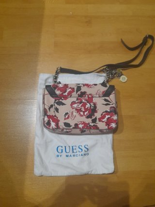 Bolso Guess fiesta floral