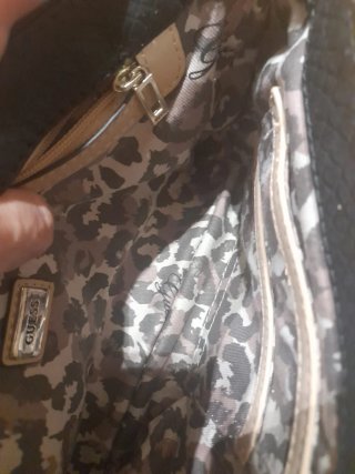 Bolso Guess fiesta floral