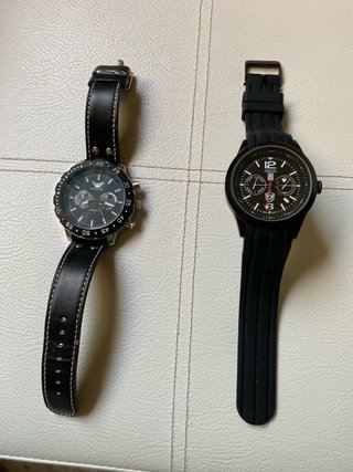 Lotto di 10 Orologi Neri e Argento (8) Mai Usati