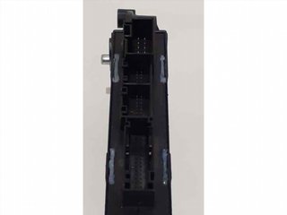 MOTOR ELEVALUNAS TRASERO DERECHO 7L0959704C 38747