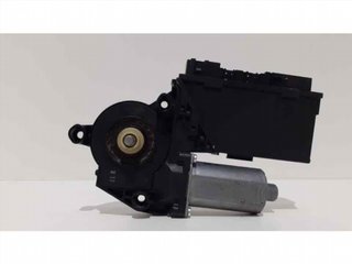 MOTOR ELEVALUNAS TRASERO DERECHO 7L0959704C 38747
