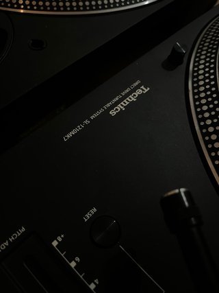 Pareja Technics SL-1210 MK7