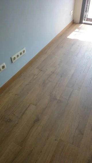 Instalador de suelos (parquet laminados vinilico)