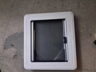 Ventana para caravana o autocaravana