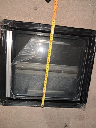 Ventana para caravana o autocaravana