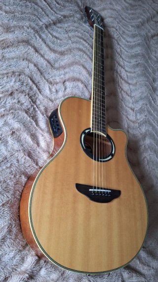 Guitarra Acústica Yamaha APX500II Natural