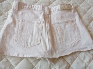 Falda pantalón Stradivarius blanca