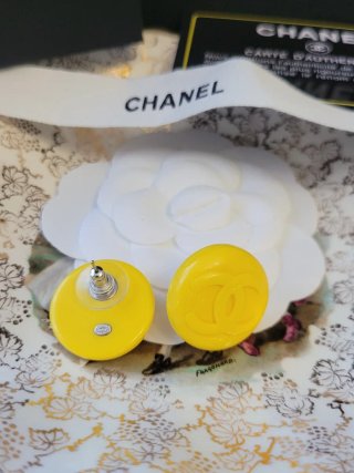 Pendientes Chanel Amarillos