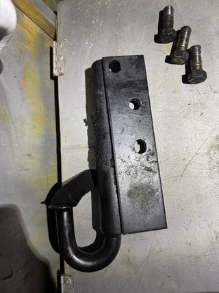 Soporte para arrastre original nissan patrol k260