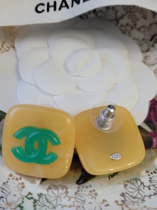 Pendientes Chanel CC Amarillo y Verde