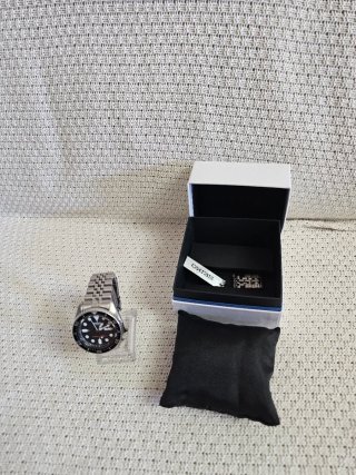 Seiko SKX007K2 Automático Diver 200m - Mítico