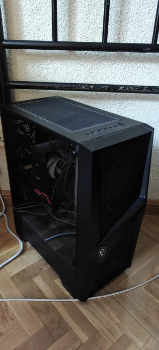 PC Gaming Ryzen 7 5700X / 32GB RAM / RX 7900 GRE