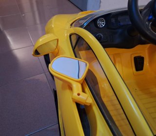 Coche eléctrico infantil a batería