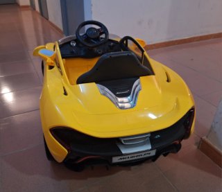 Coche eléctrico infantil a batería