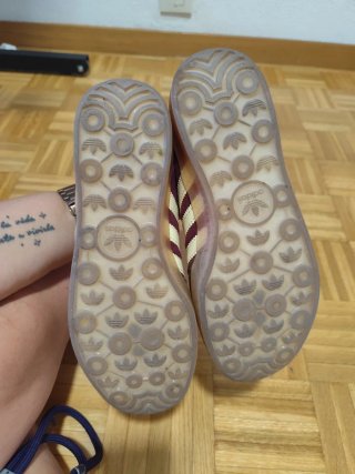 Adidas Gazelle burdeos y marrón