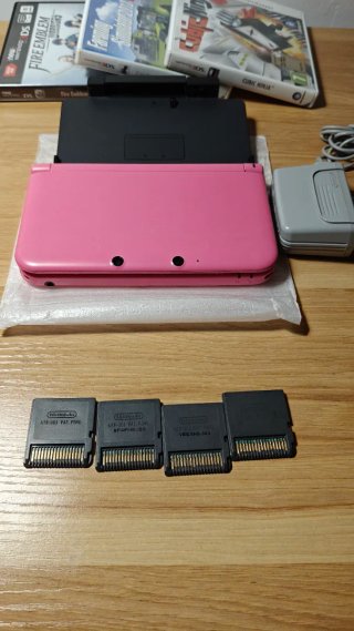 Nintendo 3DS XL Rosa + 8 Giochi