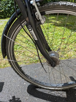 Bici con cambio Shimano, raggio 28 pollici