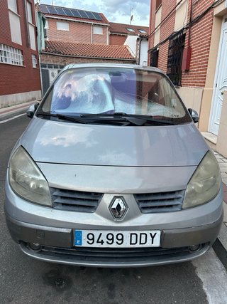Renault Grand Scenic 2005