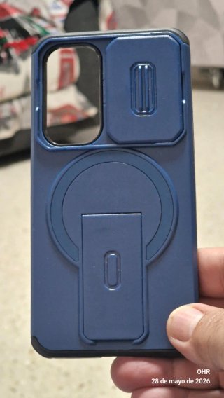 Funda S24 con tapa cámara y soporte