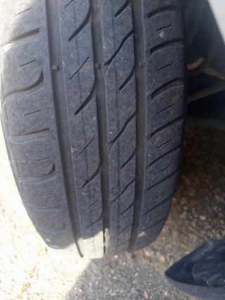 Hyundai Elantra 2001